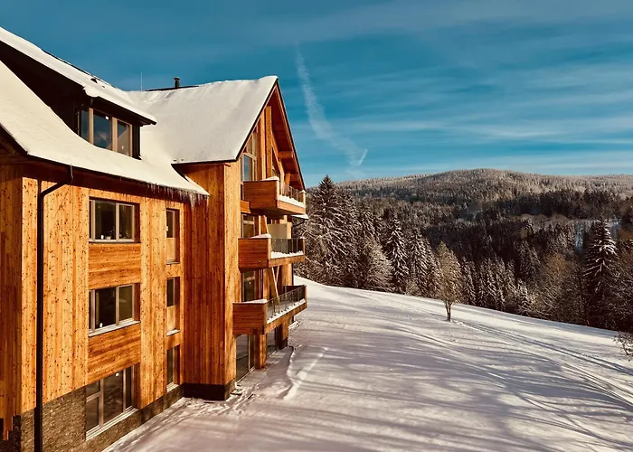 Aldrov Resort