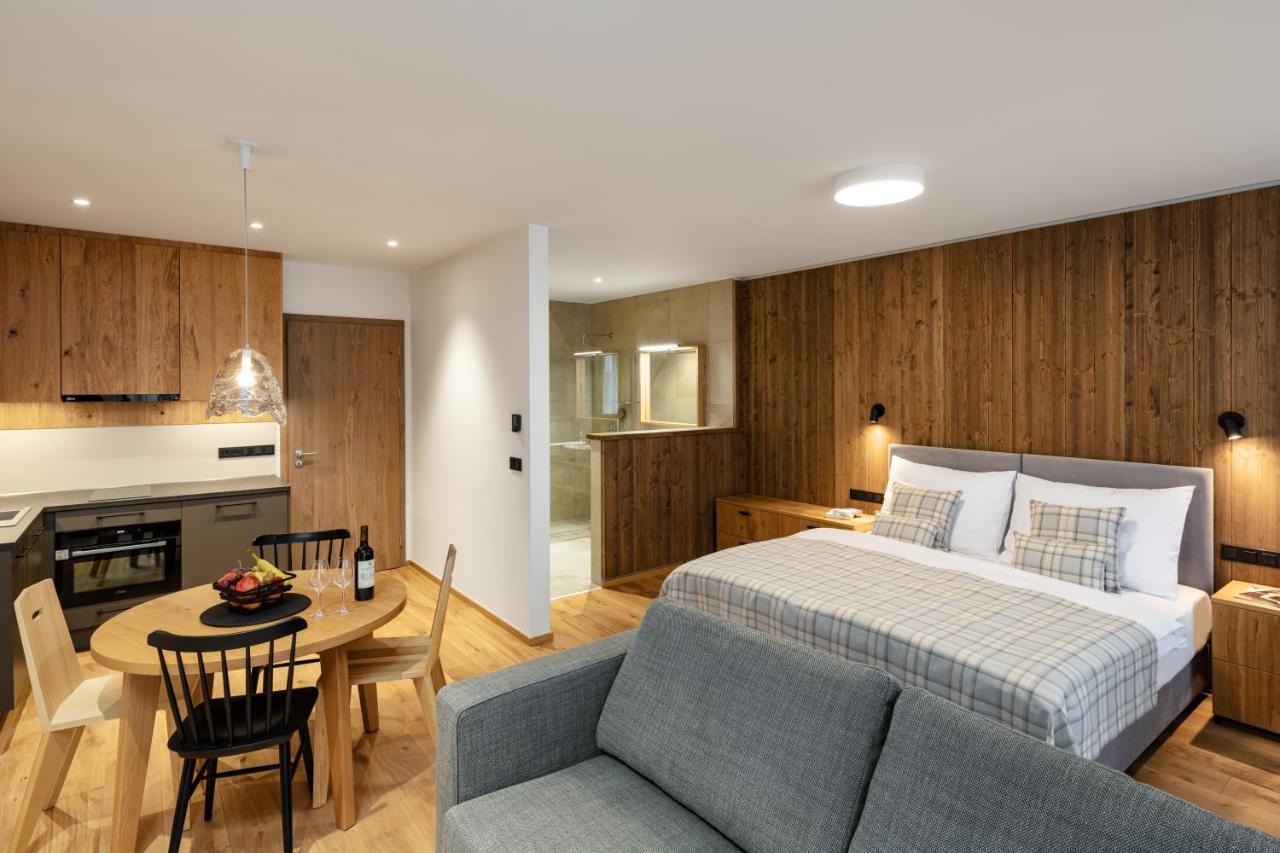 Aldrov Aparthotel