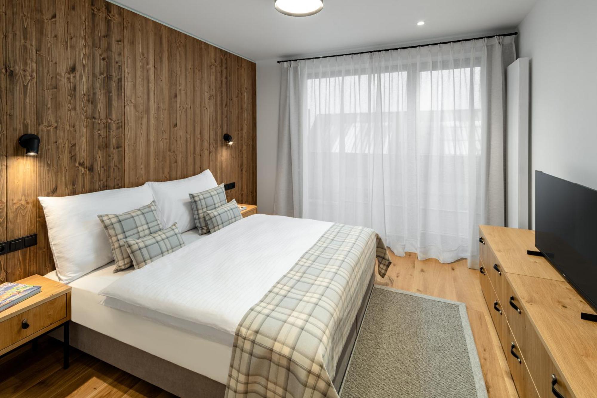 Aldrov Aparthotel